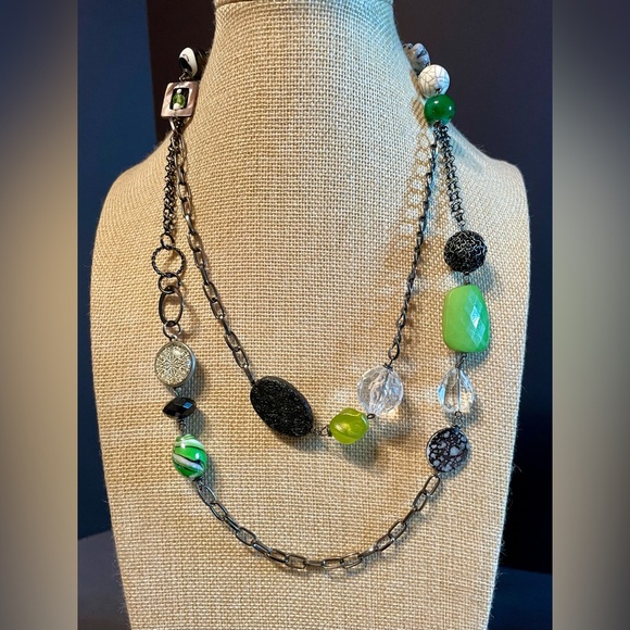 🍀Blown glass/MOP/lucite/metal Beaded Chain Necklace - Picture 7 of 9